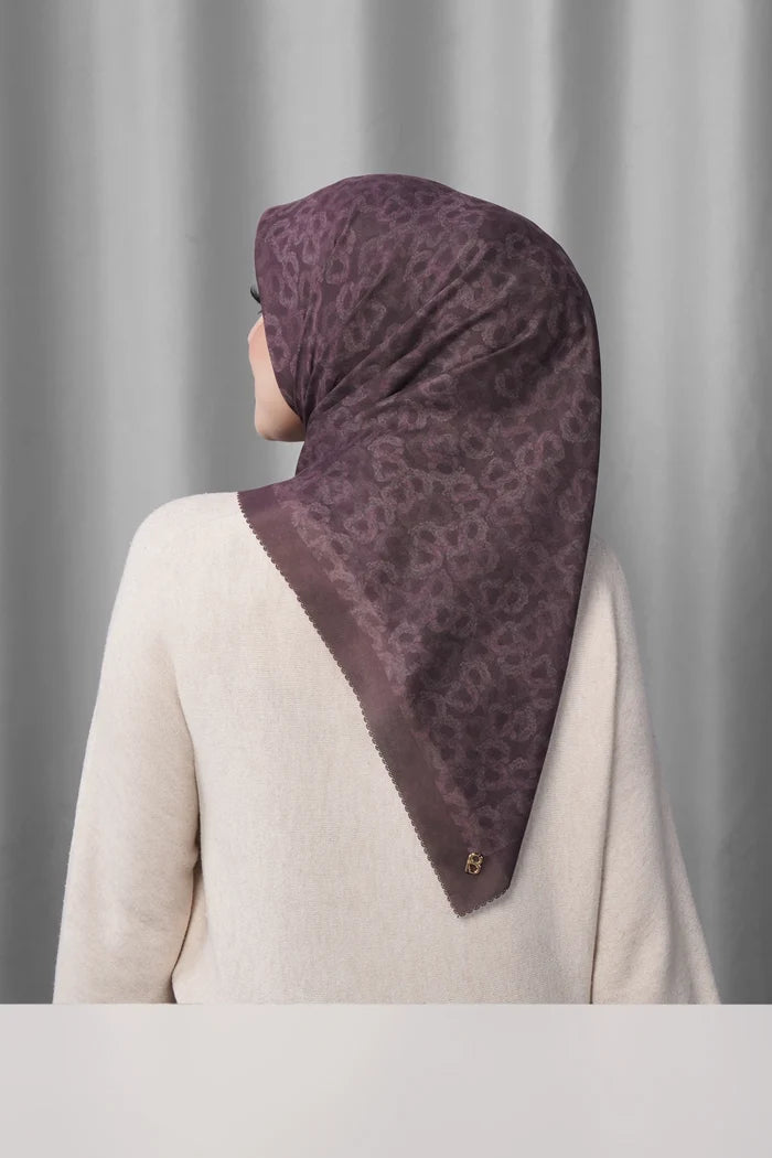 samla de fleur scarf in plum by buttonscarves back view