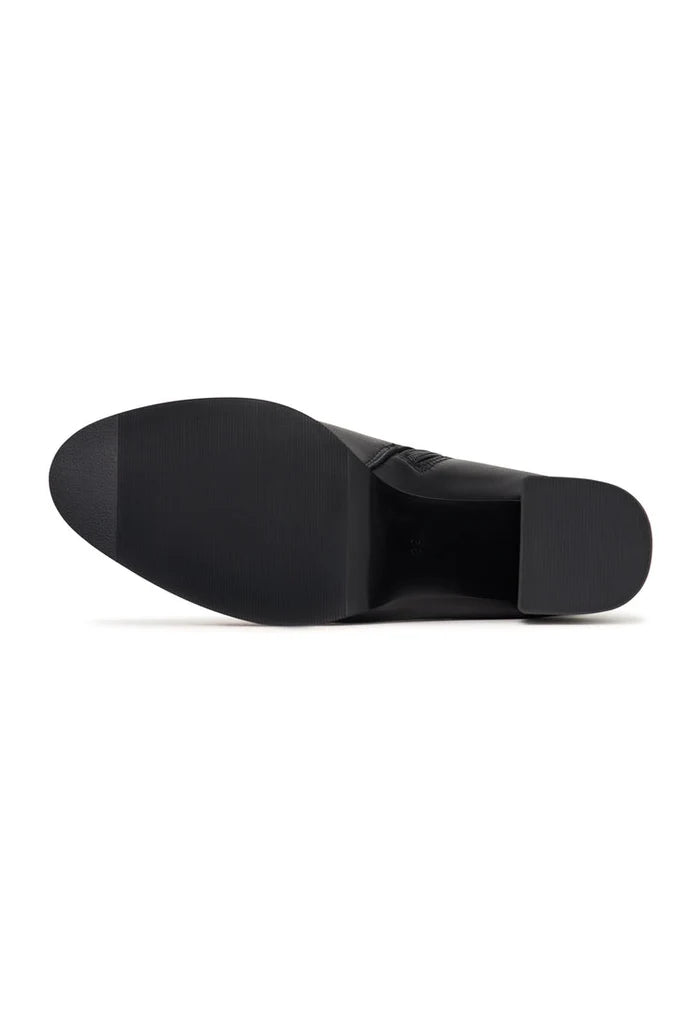Stylish black leather heel Ella boots for women, featuring soft leather material.