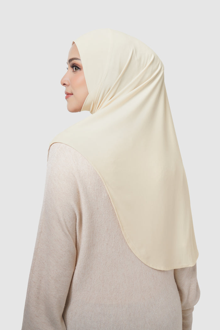 swyft slip on scarf in ivory by buttonscarves back view