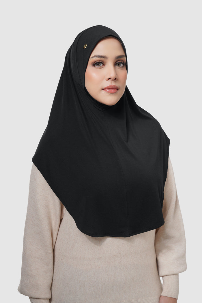 swyft slip on scarf in jet black by buttonscarves