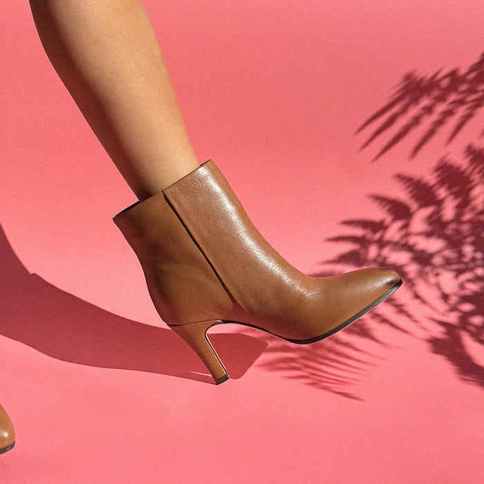 TANYA - brown leather ankle boots