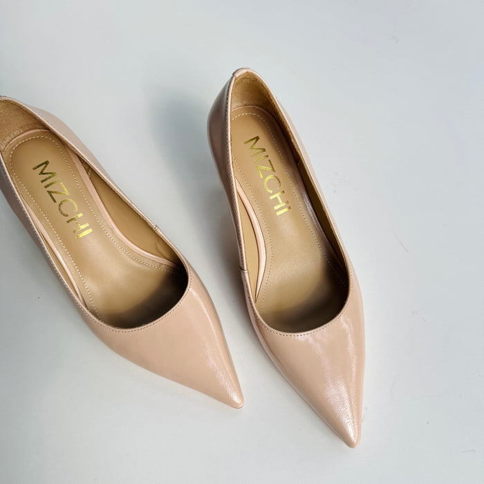 TIA BEIGE PATENT - kitten heels