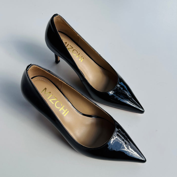 TIA BLACK PATENT - kitten heels
