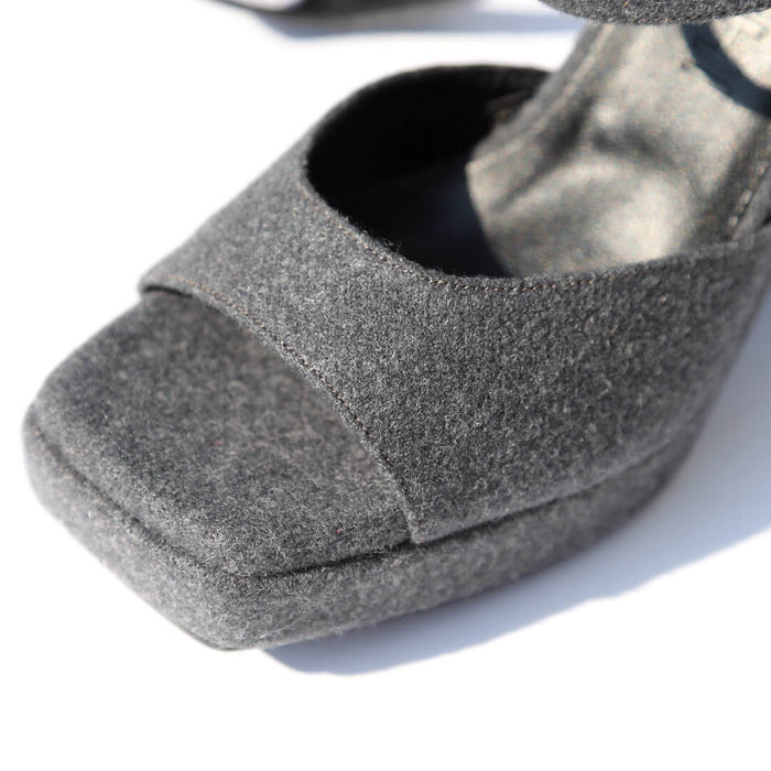 UK size 13 - JANGMI - black, 10/2cm heels