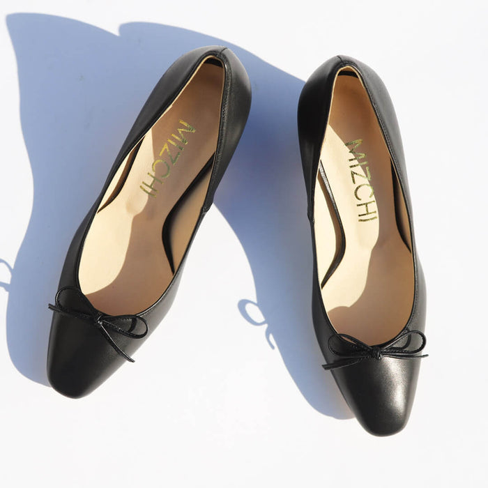 *UK size 2 - JANE LEATHER - ivory, 6cm heels