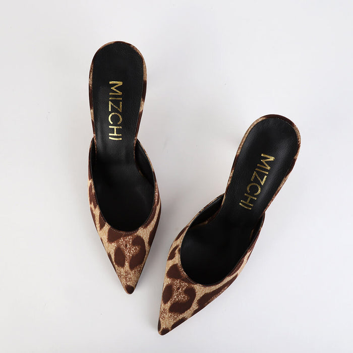 *UK size 2.5 - CLEO - black satin, 6cm heels