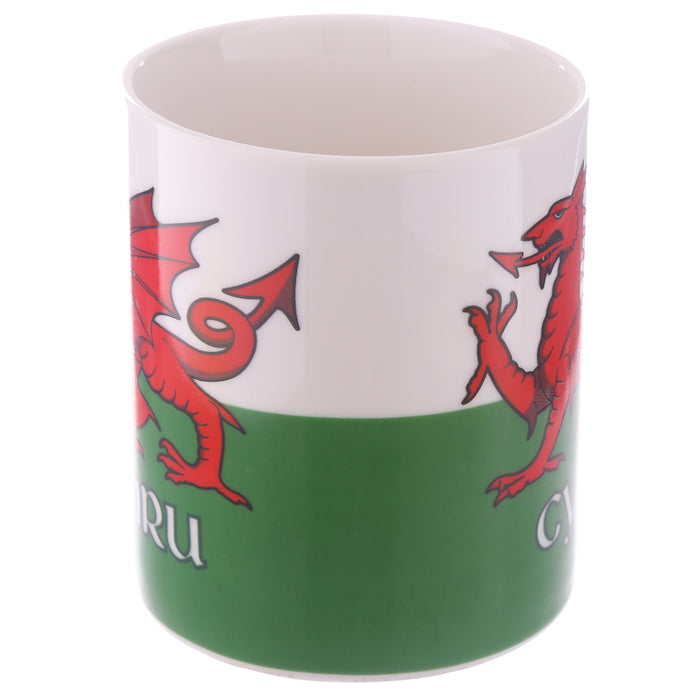 Welsh Dragon Wales (Cymru) Souvenir Porcelain Mug 006