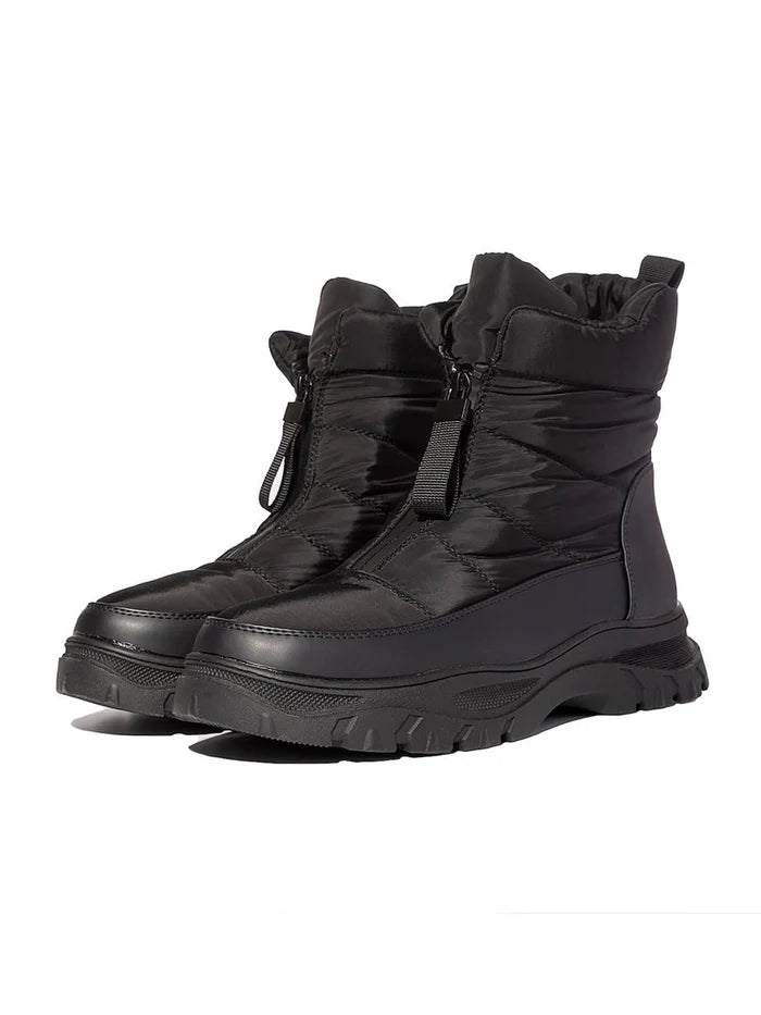 A cozy pair of black winter boots, ideal for cold weather with waterproof features, perfect for snowy days.