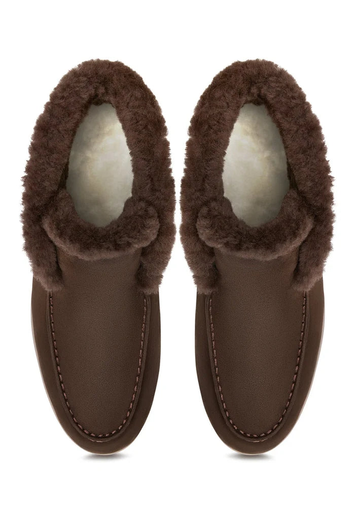 Stylish brown Antonia ankle boots for women, perfect for winter weather and cold climates